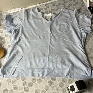 Secret Treasures Medium Short Sleeve V Neck Pocket T